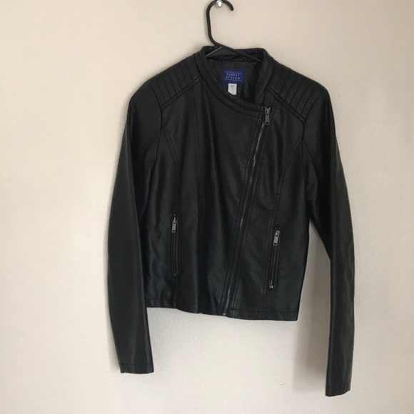 Black motorcycle jacket - Picture 1 of 2